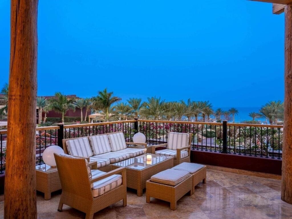 Movenpick Resort Tala Bay Aqaba 5* суреті