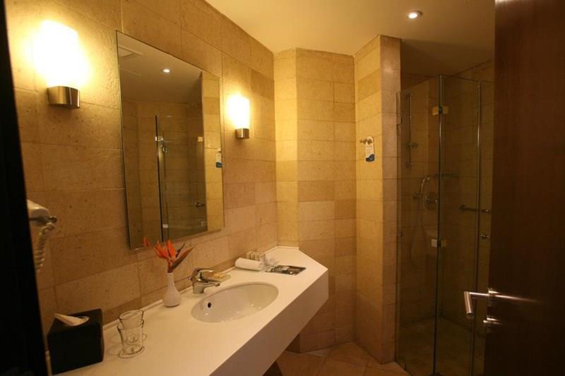 Radisson Blue Tala Bay Resort 5* суреті