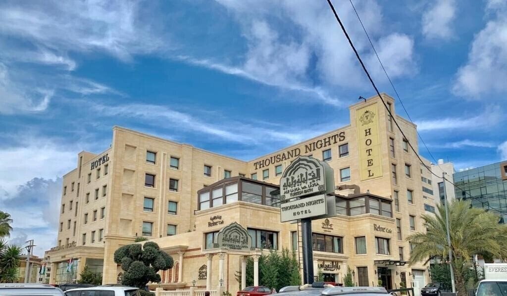 Отель Thousand Nights 5*
