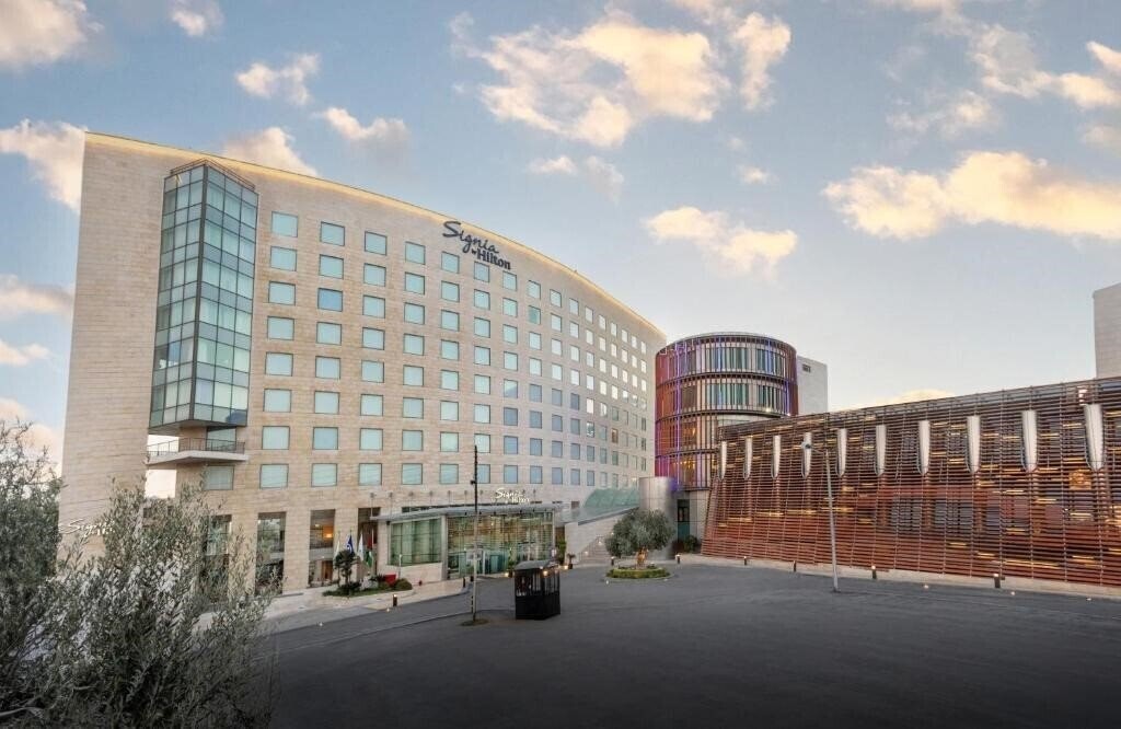 Kempiniski Hotel 5* қонақ үйі