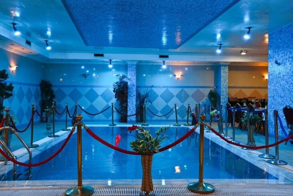 Al Thuraya Hotel 4* суреті