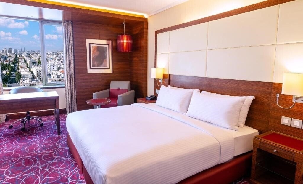 Crown Plaza Amman 5* суреті