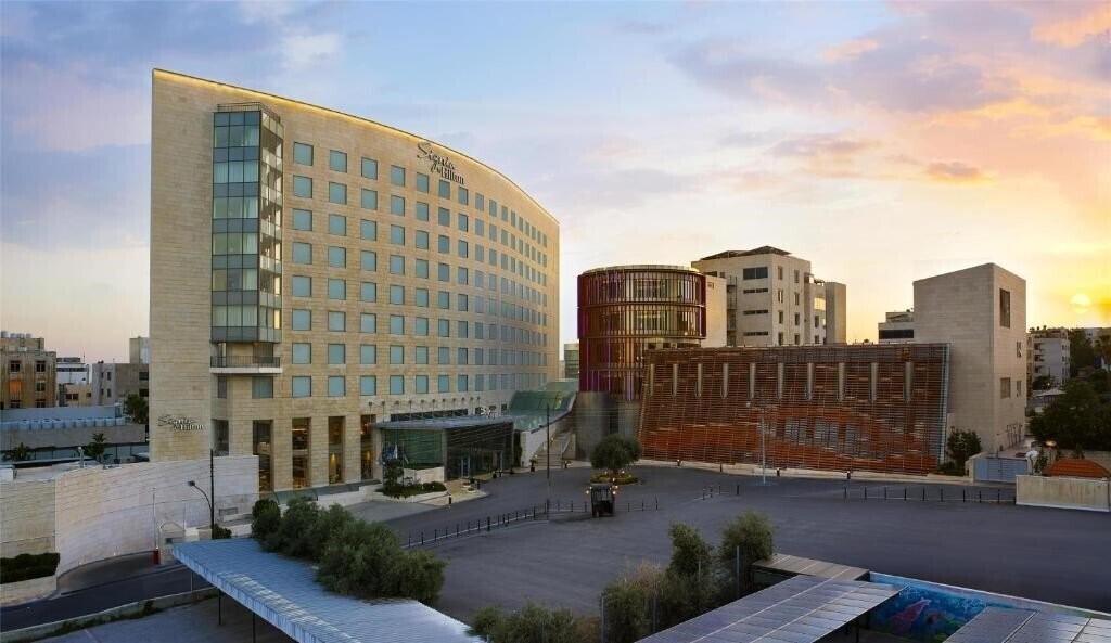 Kempinski 5* фотосуреті