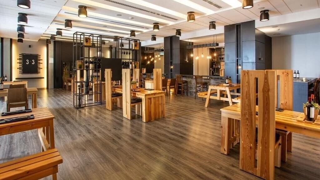 Holiday Inn Resort 4* суреті