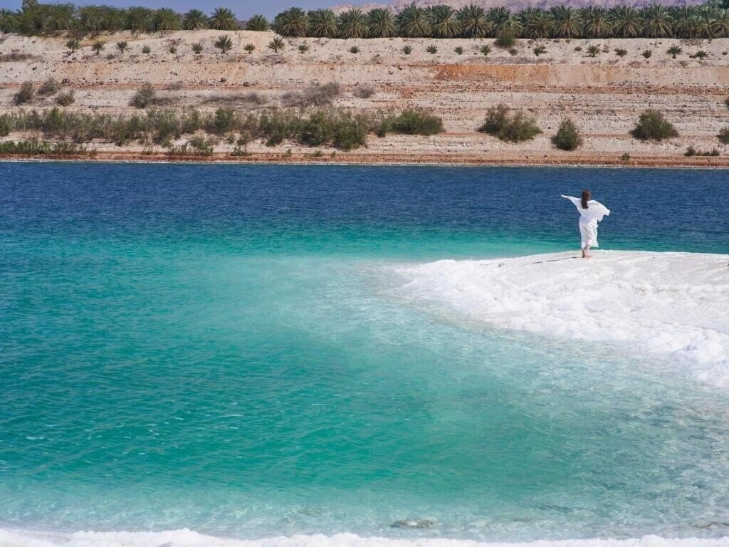 Изображение Moevenpick Resort & Spa Dead Sea 5*