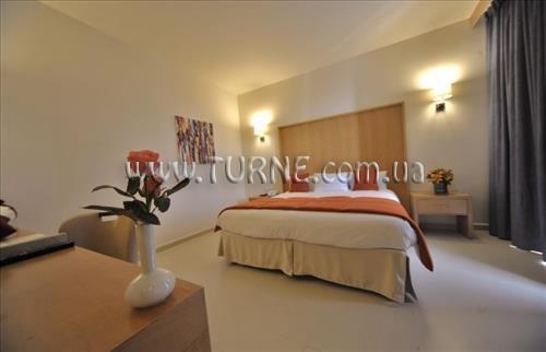 Winter Valley Warwick Resort & Spa 4* қонақ үйі