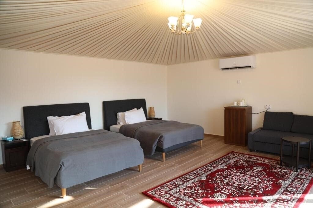 Sun City Camp 3* фотосуреті