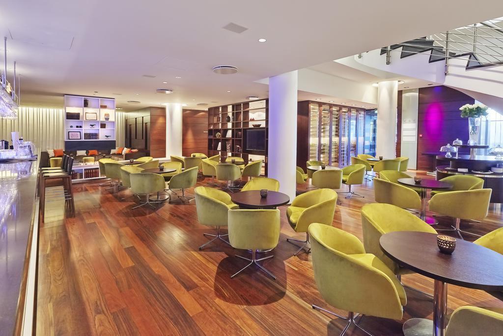 Картинка Hilton Reykjavik Nordica 4*