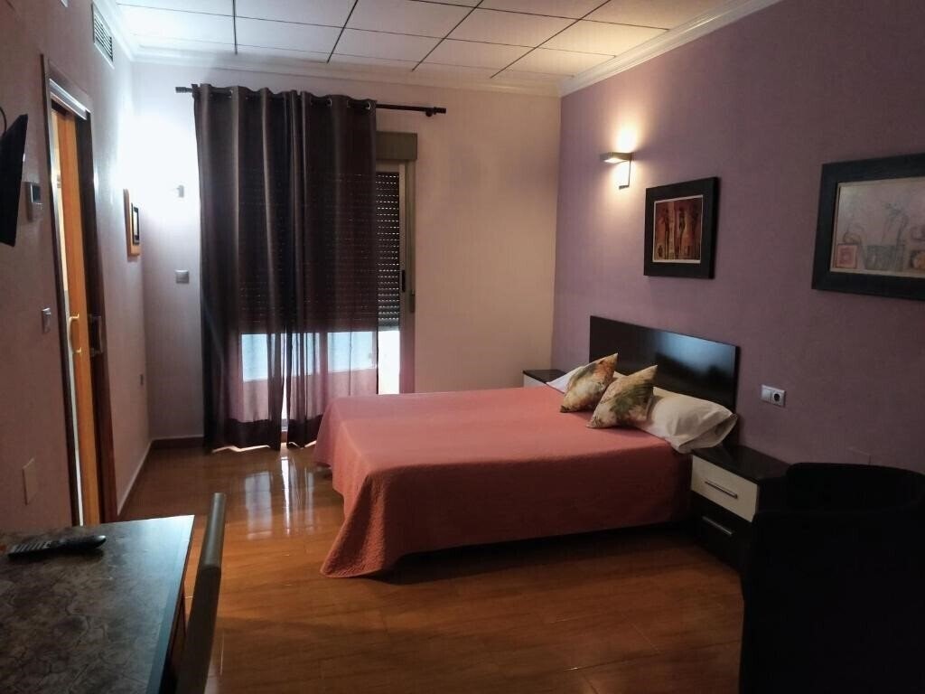 Hotel Almoradi 3* қонақ үйі