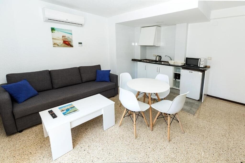 Hostal El Mercat 3* фотосуреті