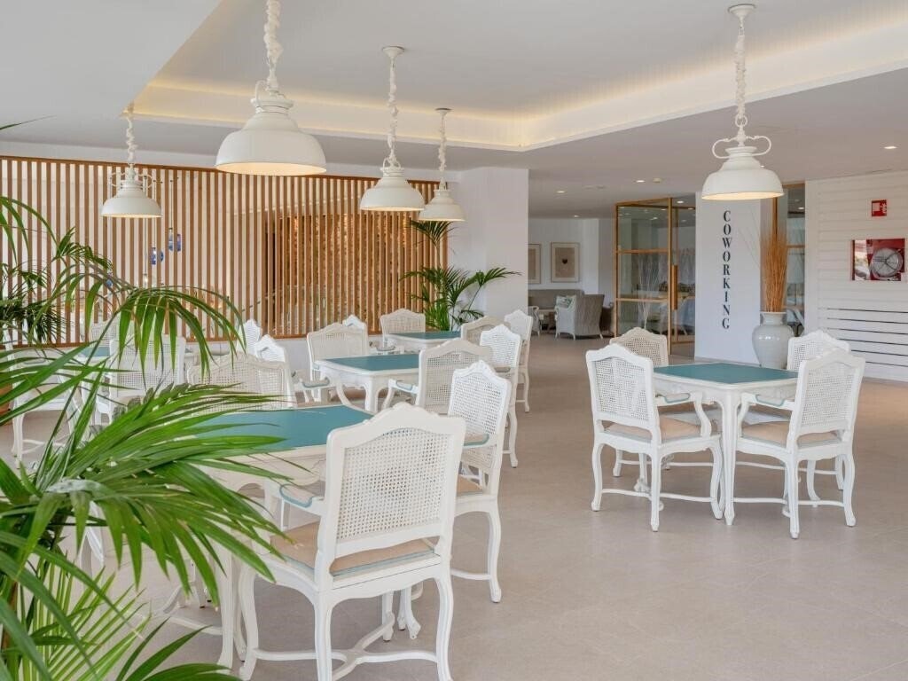 Картинка Grupotel Maritimo 4*