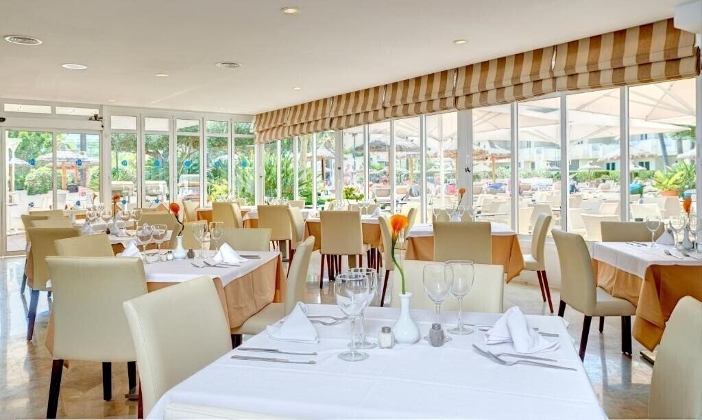 Grupotel Port D'Alkudia 4* суреті