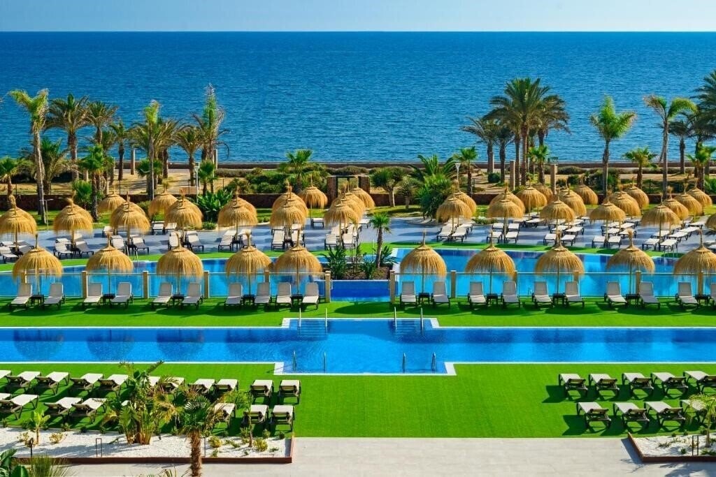 Cabogata Beach Hotel & SPA 5* қонақ үйі