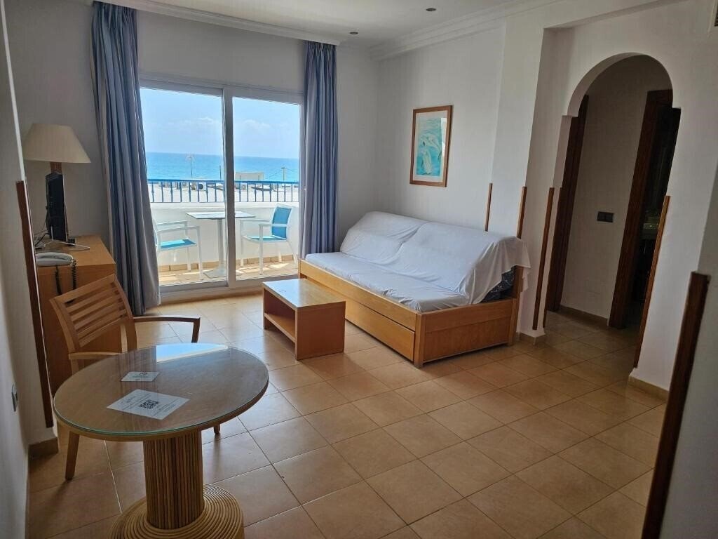 Фото Hotel Punta del Cantal 3*