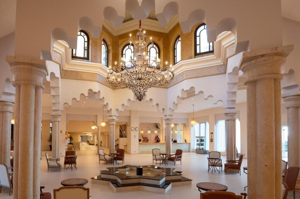 Iberostar Isla Canela 4* суреті