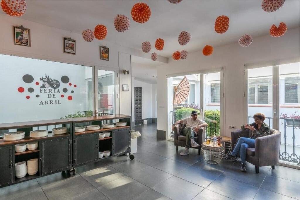 Oasis Backpackers' Palace 3* суреті