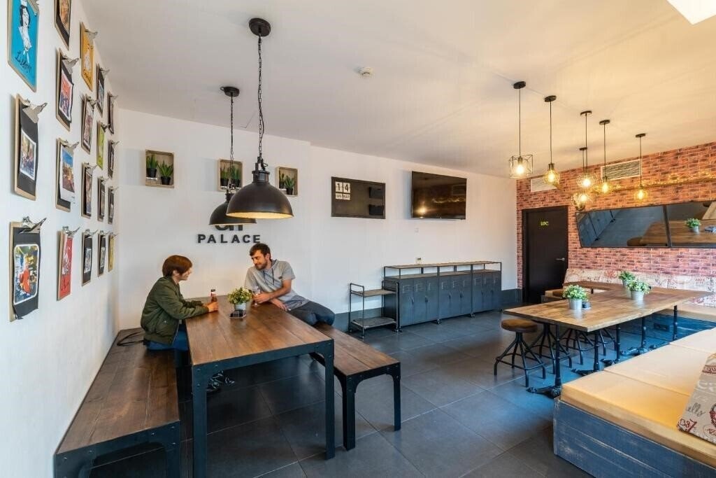 Oasis Backpackers' Palace 3* суреті