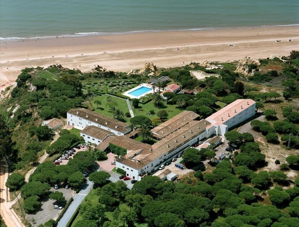 Отель Parador De Mazagon 4*