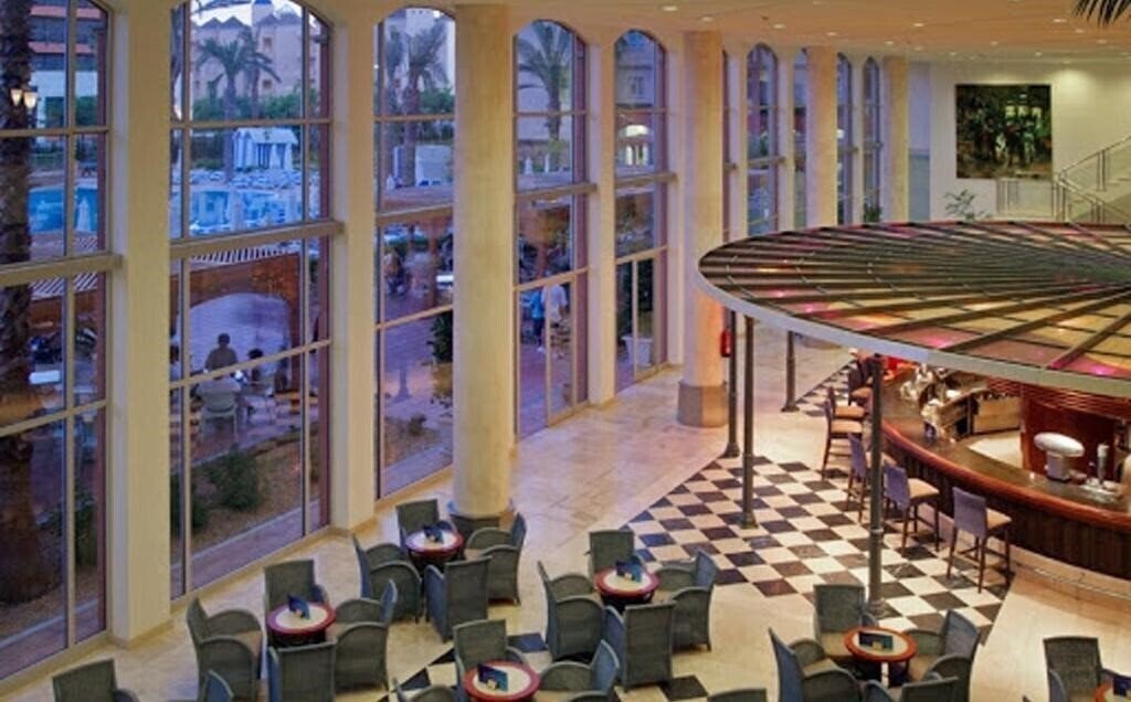 Картинка Ohtels Islantilla (ex. Asur Hotel Islantilla Suites & Spa) 4*