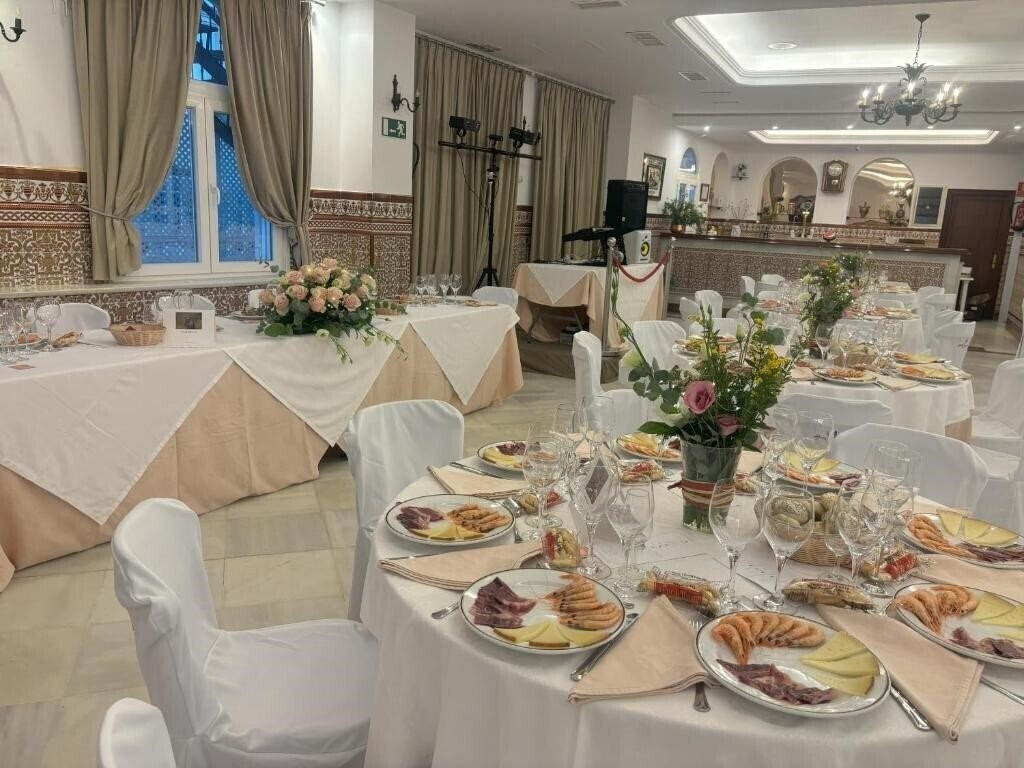 Фотография Hotel Chipiona 2*