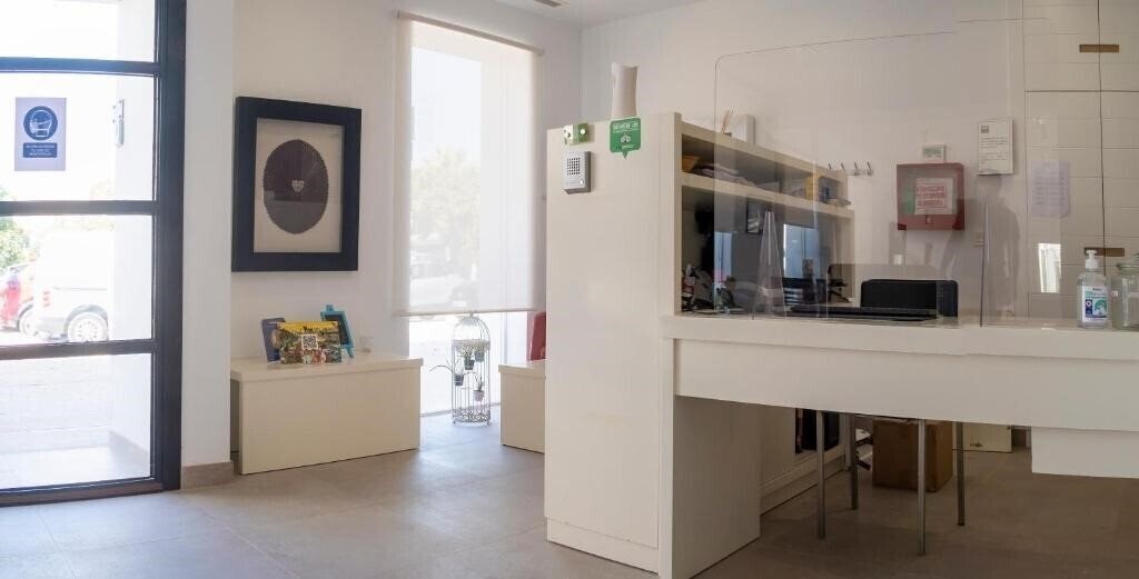 Hotel Senderos 3* суреті