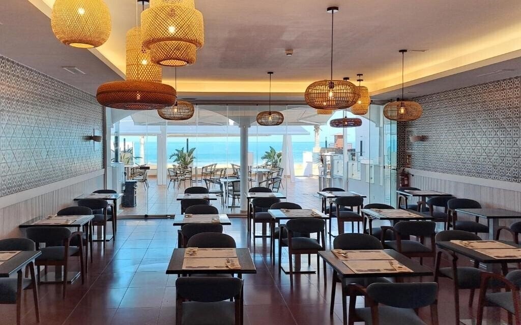 Hotel Vertice Chipiona Mar (ex. Hotel Monterrey Costa) 3* суреті