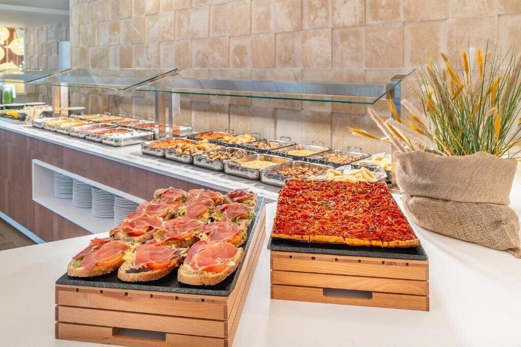 Tent Arenal 3* суреті