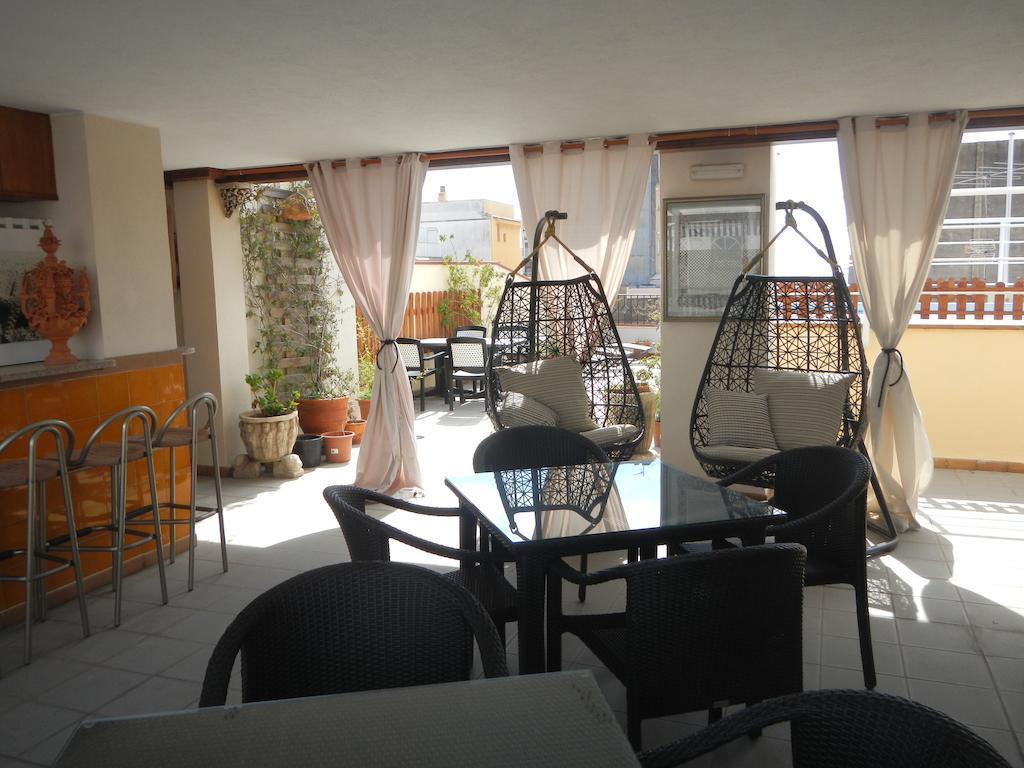 Изображение Hostal Vila Del Mar Certified Municipal 2*