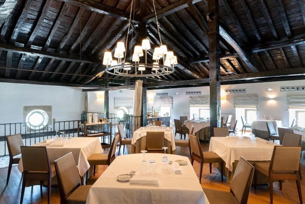 Фото Parador De Argomaniz 4*