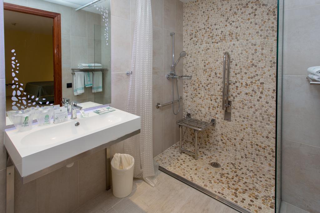 Gran Hotel Barcino 4* суреті