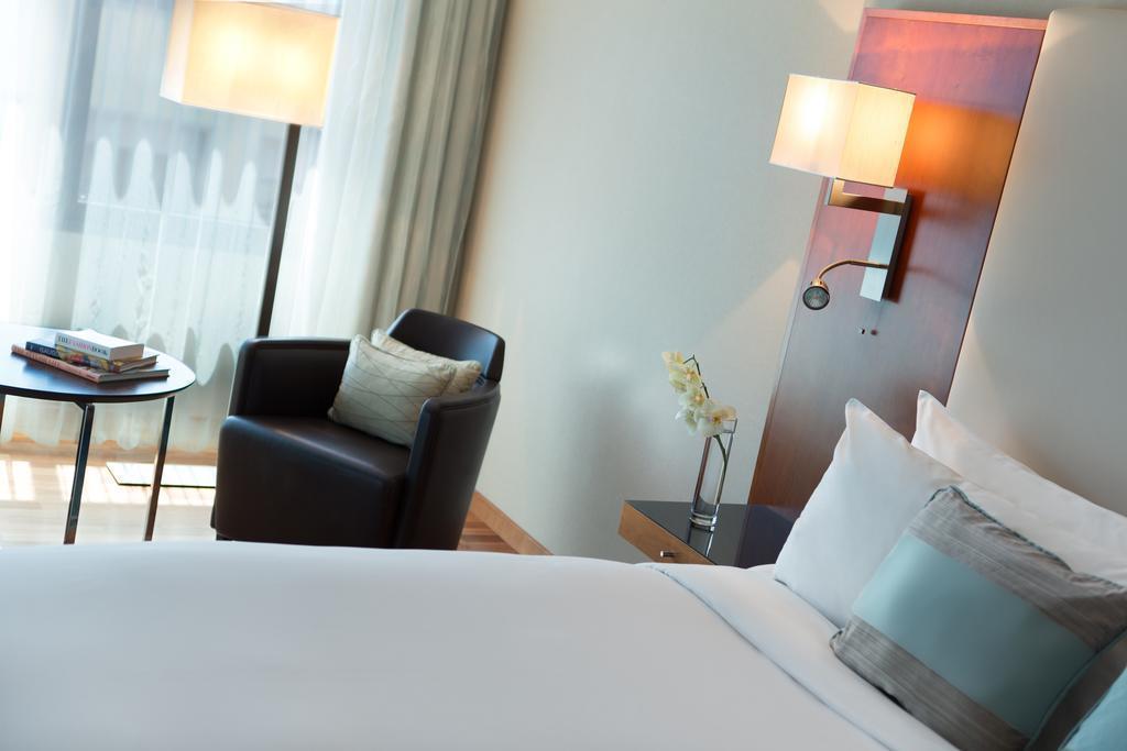 Ac Diplomatic 5* суреті