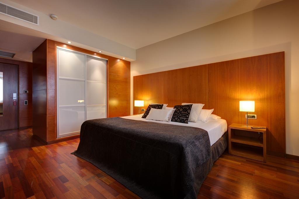 Acevi Villarroel 4* қонақ үйі