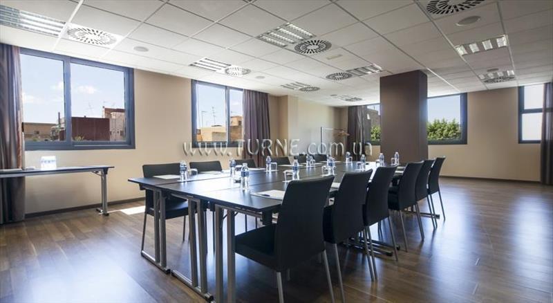 Best 4 Barcelona 4* қонақ үйі