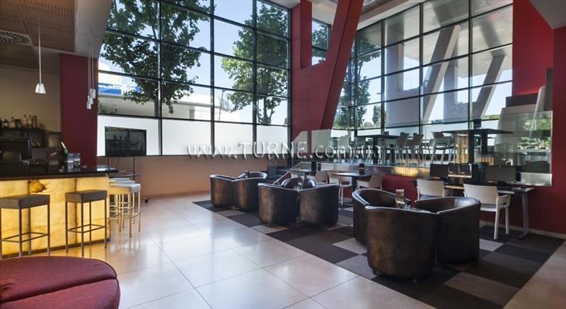 Best 4 Barcelona 4* суреті