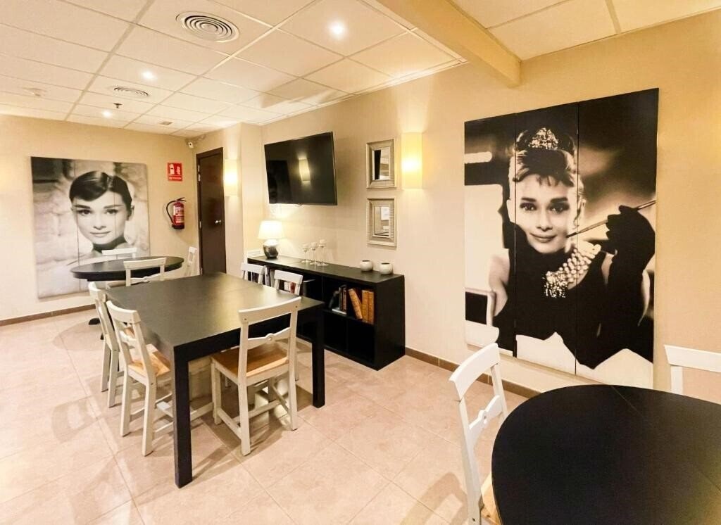 Teatre Auditori 3* суреті