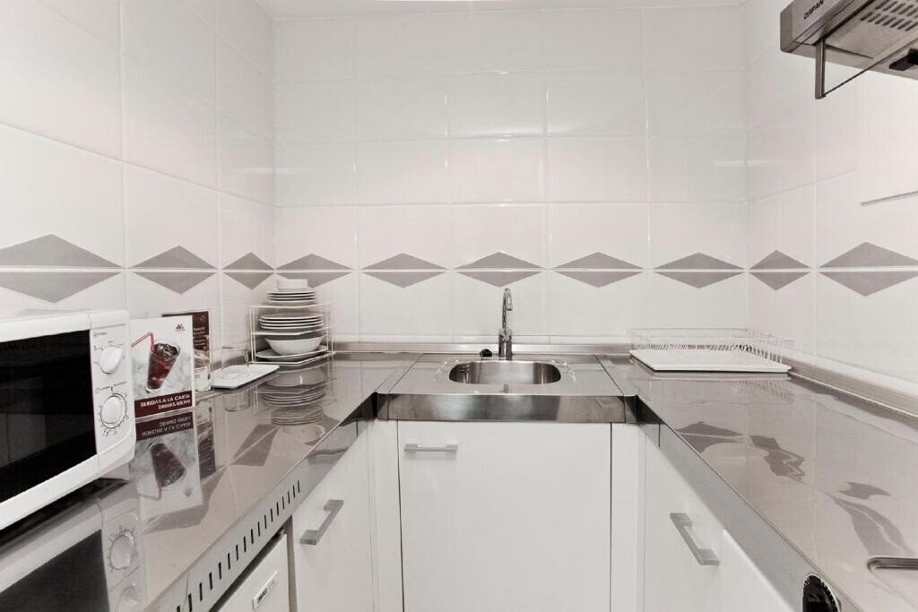 Aparthotel Atenea 4* фотосуреті