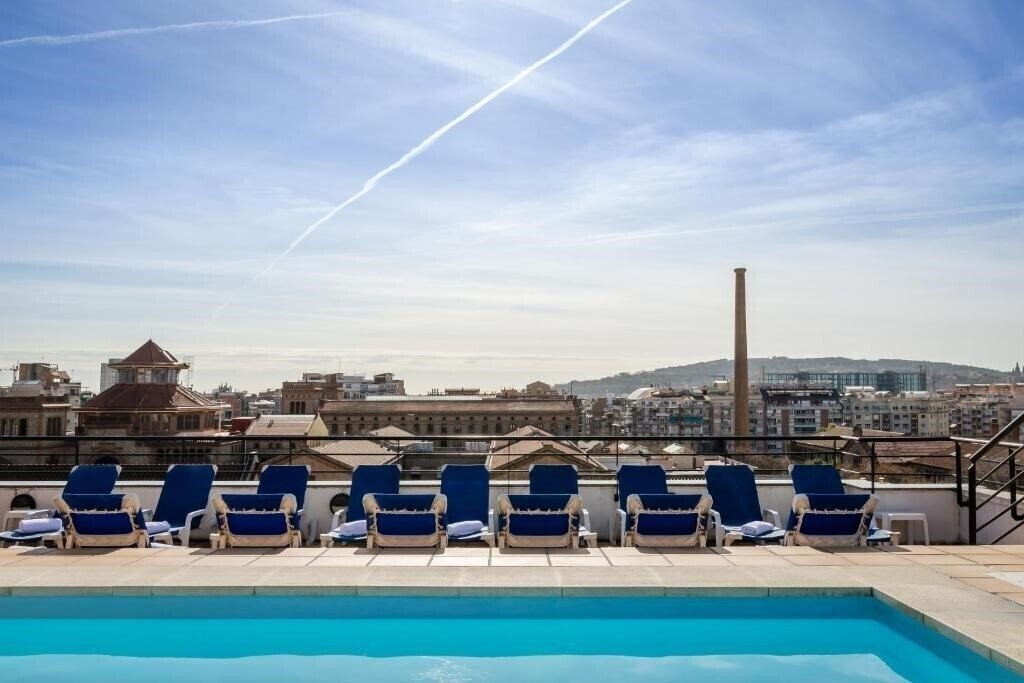 Изображение Sunotel Junior 2*