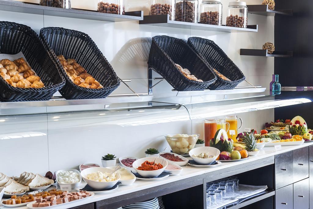 Изображение Front Maritim 4*