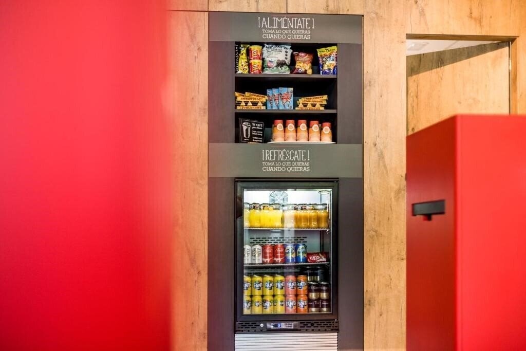 Ibis Barcelona Montmelo-Granollers 2* фотосуреті