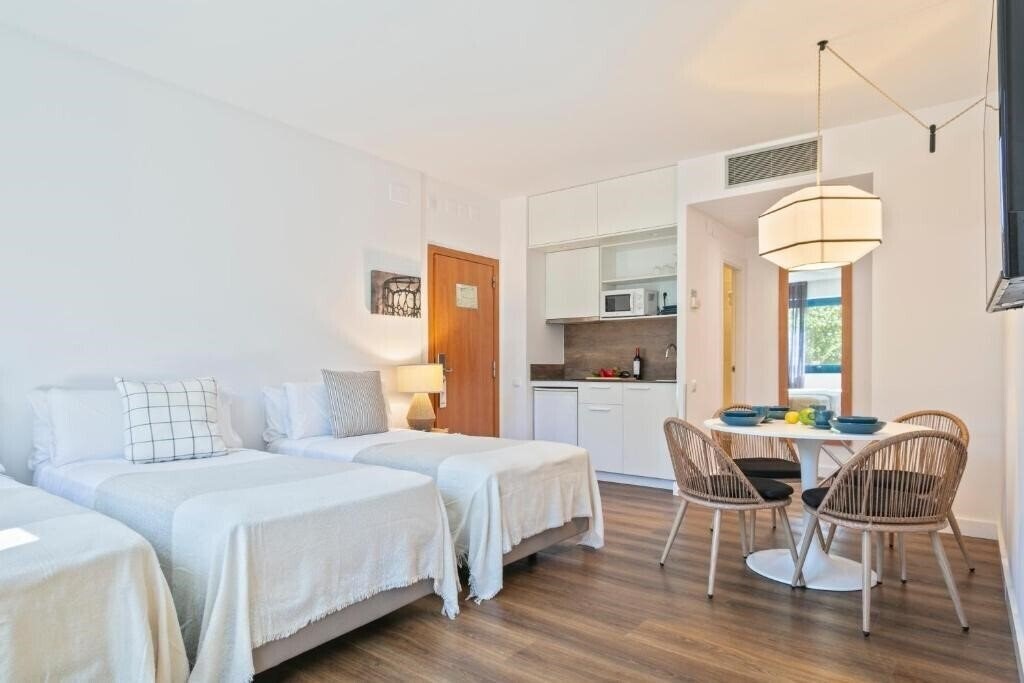 Acta Azul 3* суреті