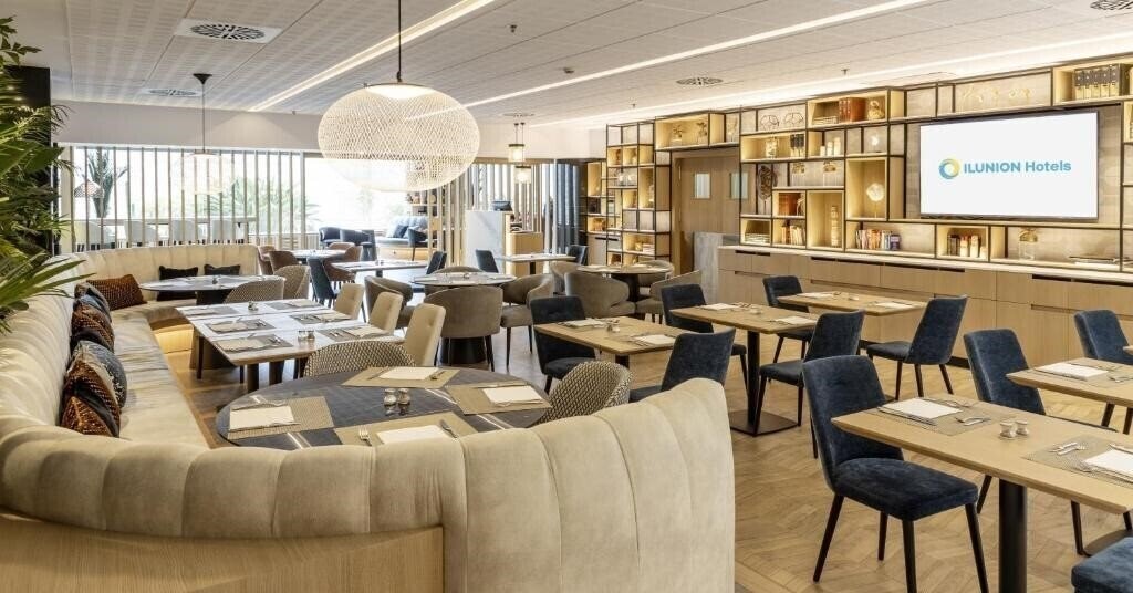 Ilunion Barcelona 4* суреті