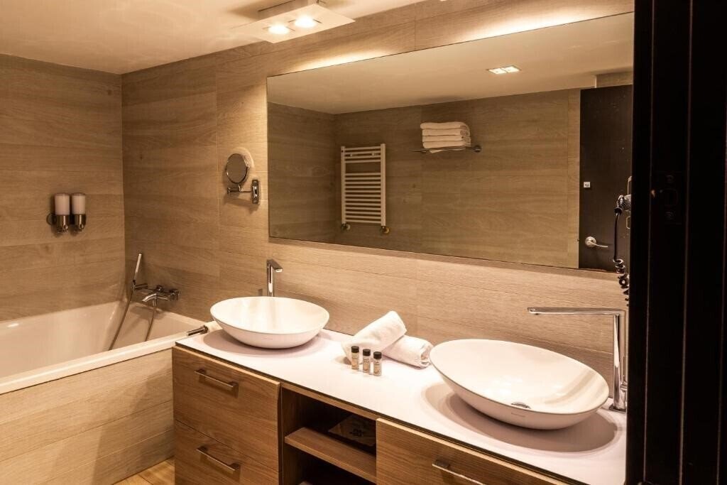 Фото New Hotel Colon 3*