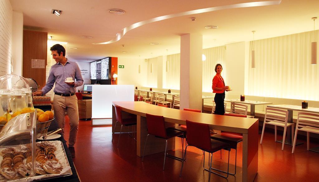 Ciutat Vella 3* суреті