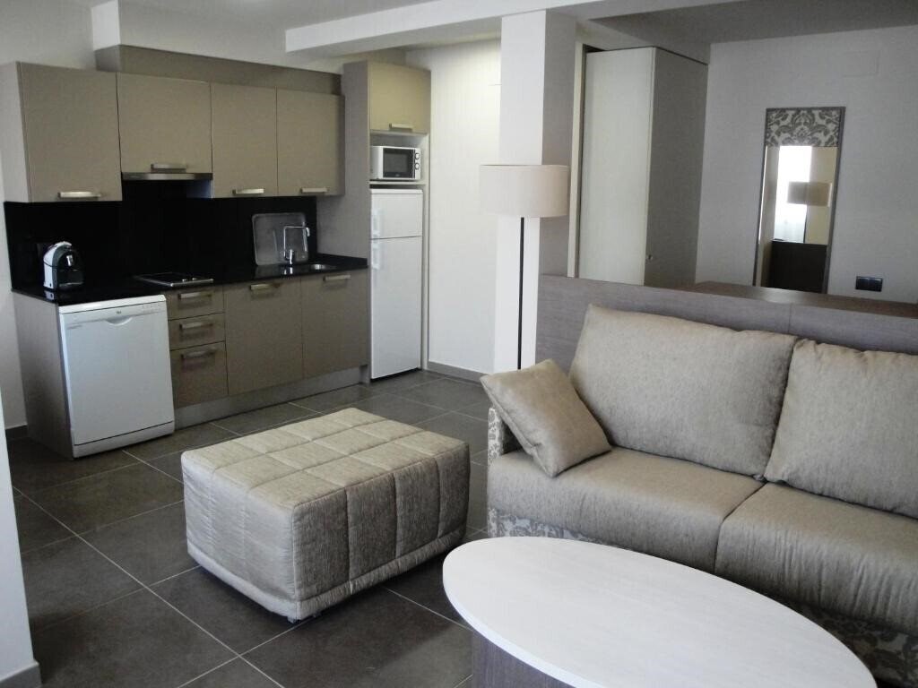 Pierre & Vacances Residence Barcelona Sants 1* суреті