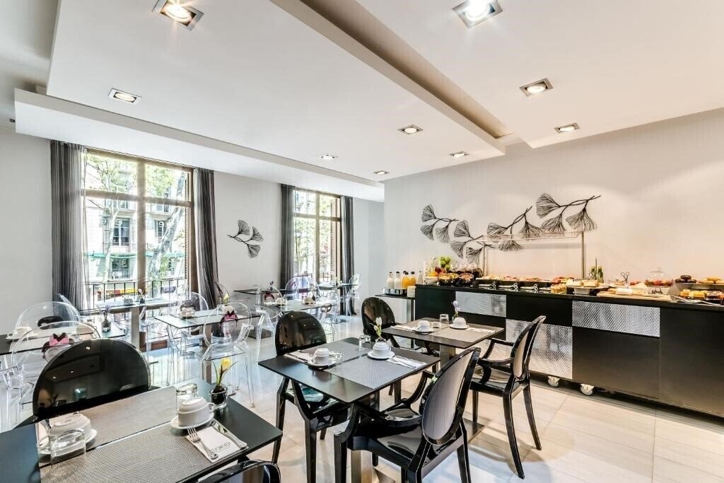 Exe Ramblas Boqueria 3* суреті