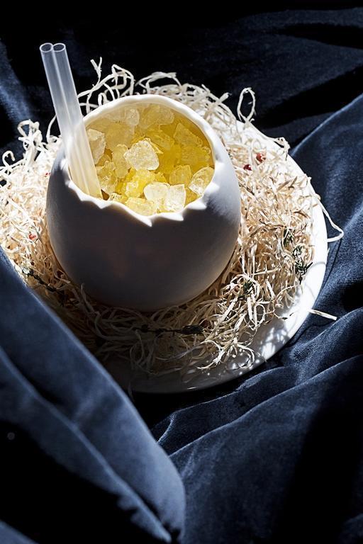 Monument 5* фотосуреті