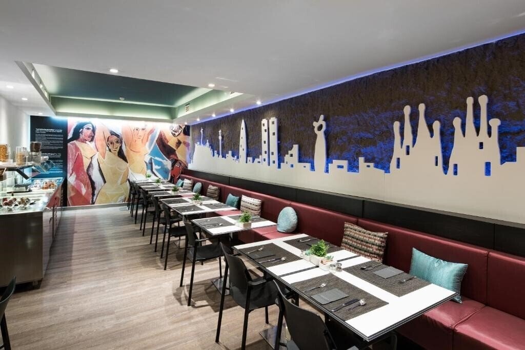 Catalonia Avinyo 3* суреті