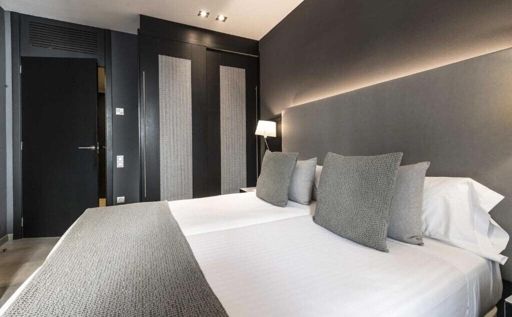 Actual 3* қонақ үйі