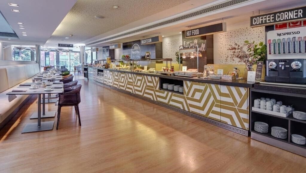 Фотография Ayre Hotel Rosellon 4*