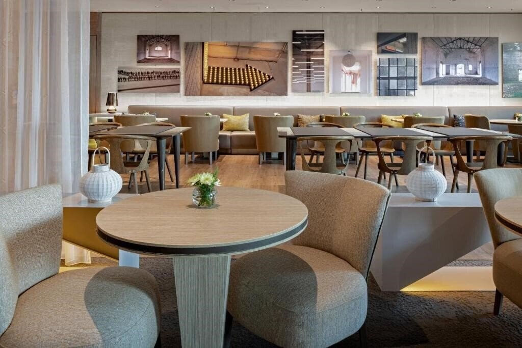 Отель Hotel Ac Diagonal L'Illa 4*